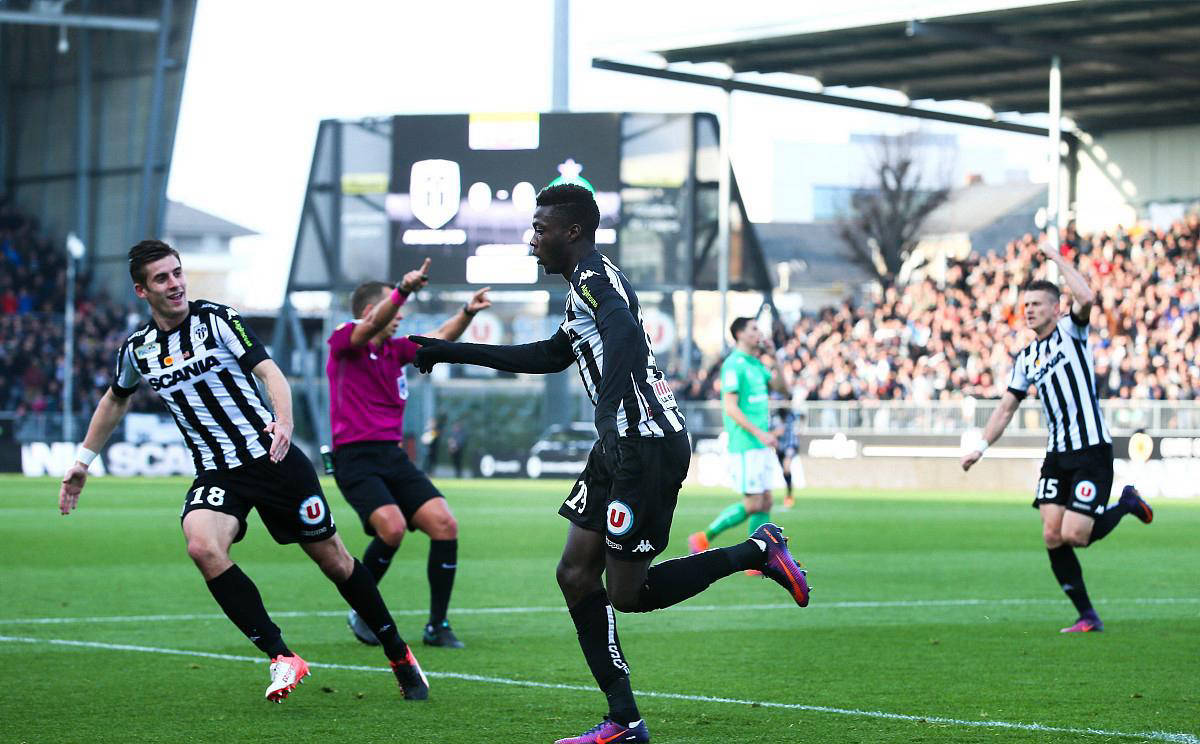 摩纳哥主场迎战昂热，冲刺联赛前列的简单介绍