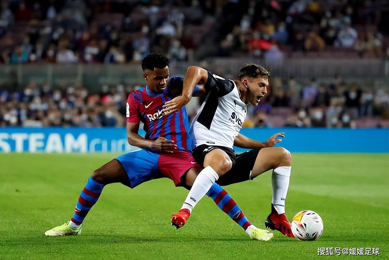 开云体育官方网站-塞维利亚客场力克对手，取得胜利