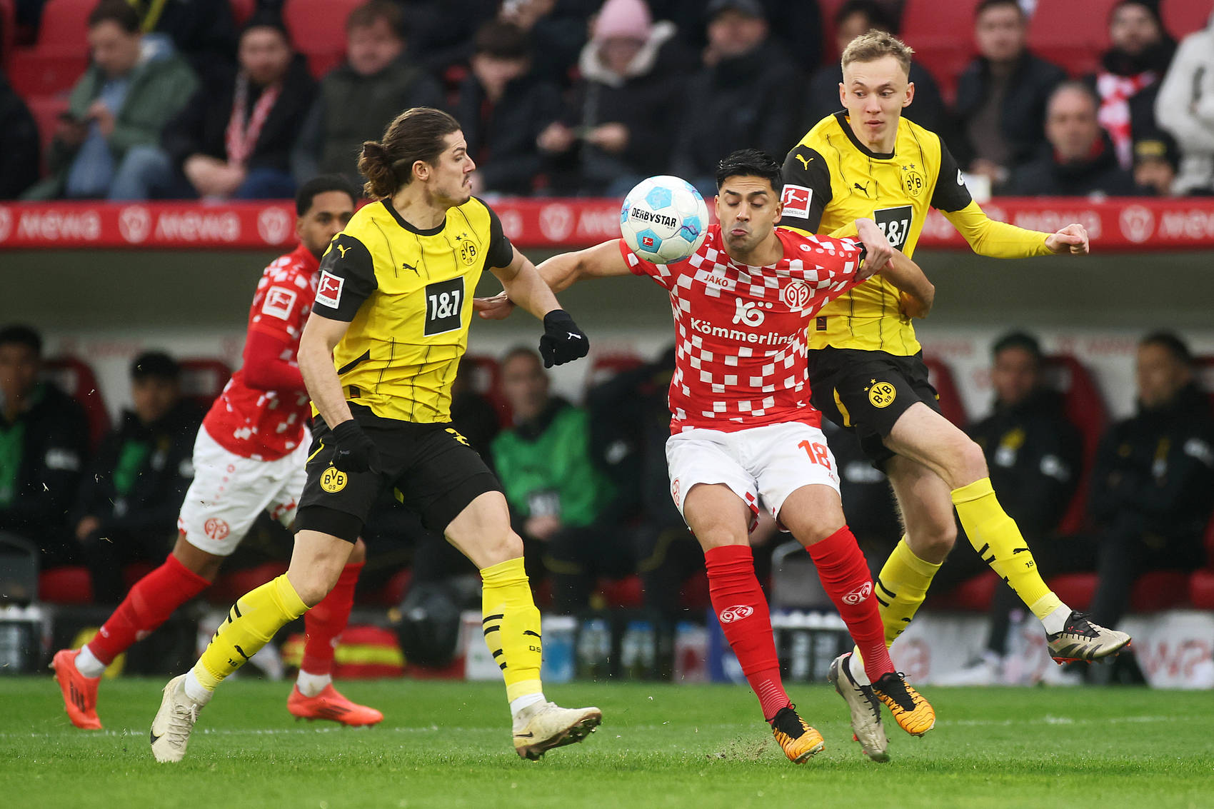 美因茨中场调配成功,德甲豪门将倚重此路的简单介绍 美因茨中场调配成功,德甲豪门将倚重此路的简单介绍