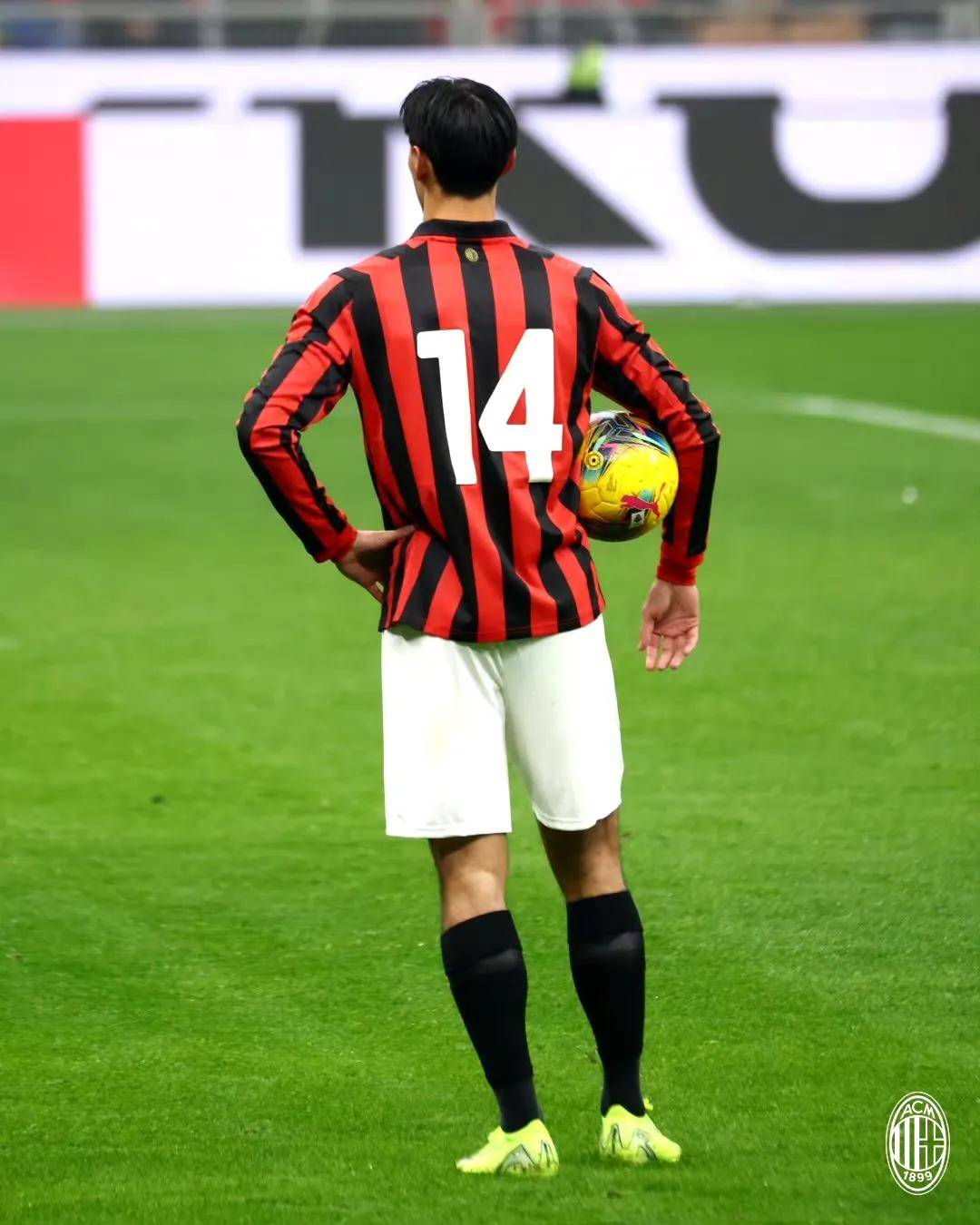 意甲球队横扫对手，登上积分榜榜首！