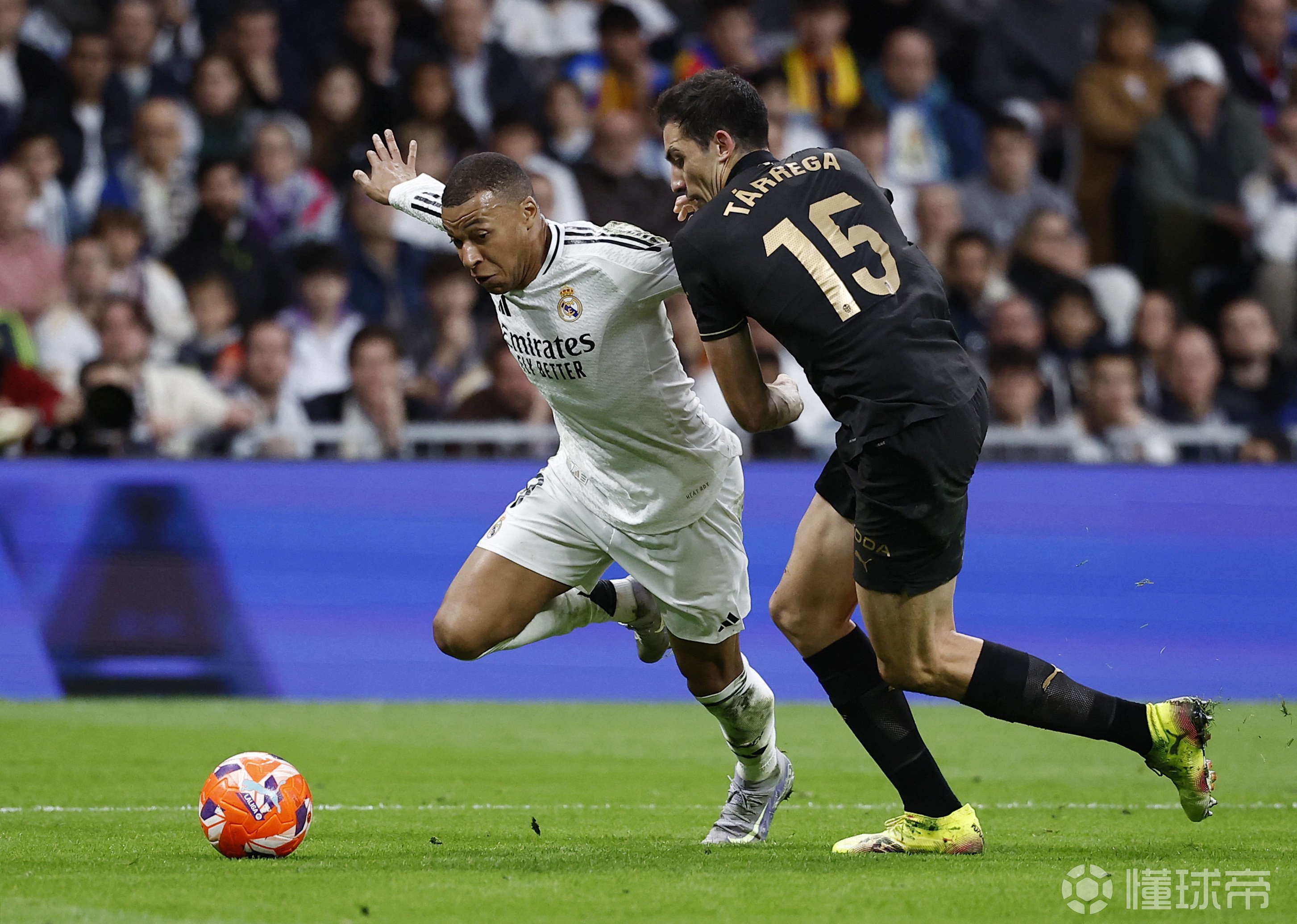 瓦伦西亚遭遇平局,积分榜位置维持的简单介绍 瓦伦西亚遭遇平局,积分榜位置维持的简单介绍