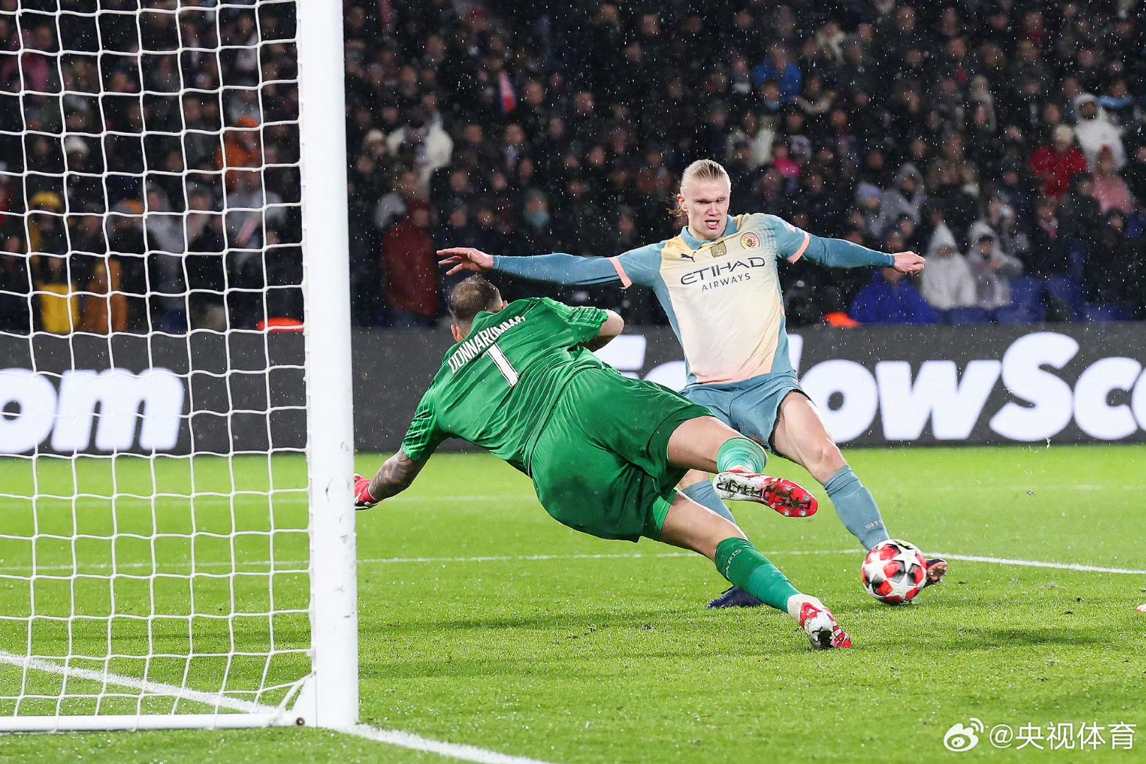 开云体育在线-曼城主场压哨逆转伯恩利，稳固争冠位置的简单介绍