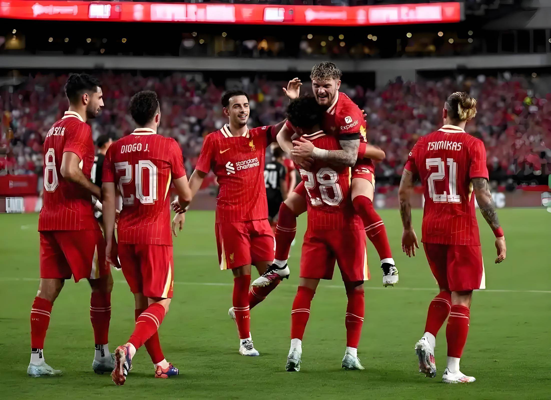 巴黎圣日耳曼客场平局,豪取一分维持积分榜领先 巴黎圣日耳曼客场平局,豪取一分维持积分榜领先