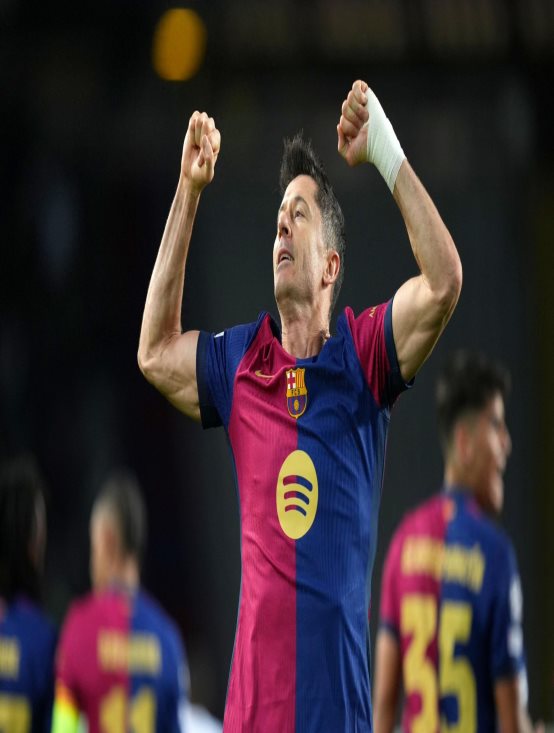 拜仁慕尼黑逆转阿贾克斯,莱万梅开二度的简单介绍 拜仁慕尼黑逆转阿贾克斯,莱万梅开二度的简单介绍