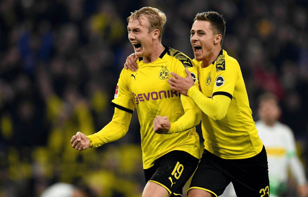 巴塞罗那逆转战胜多特蒙德，全取三分