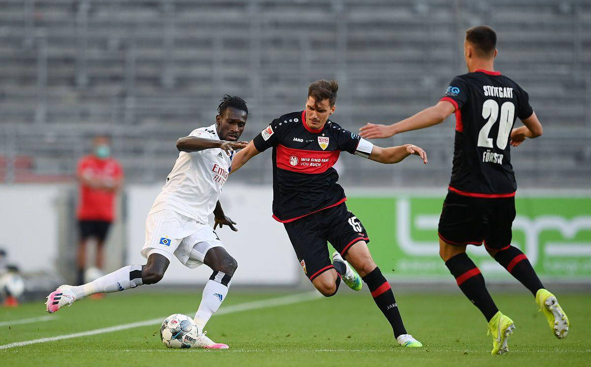 开云下载-包含弗赖堡在主场战平对手，收获一分的词条