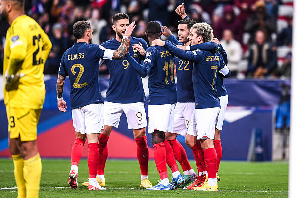 开云体育-包含欧预赛纷争，强队角逐呈现新气象的词条