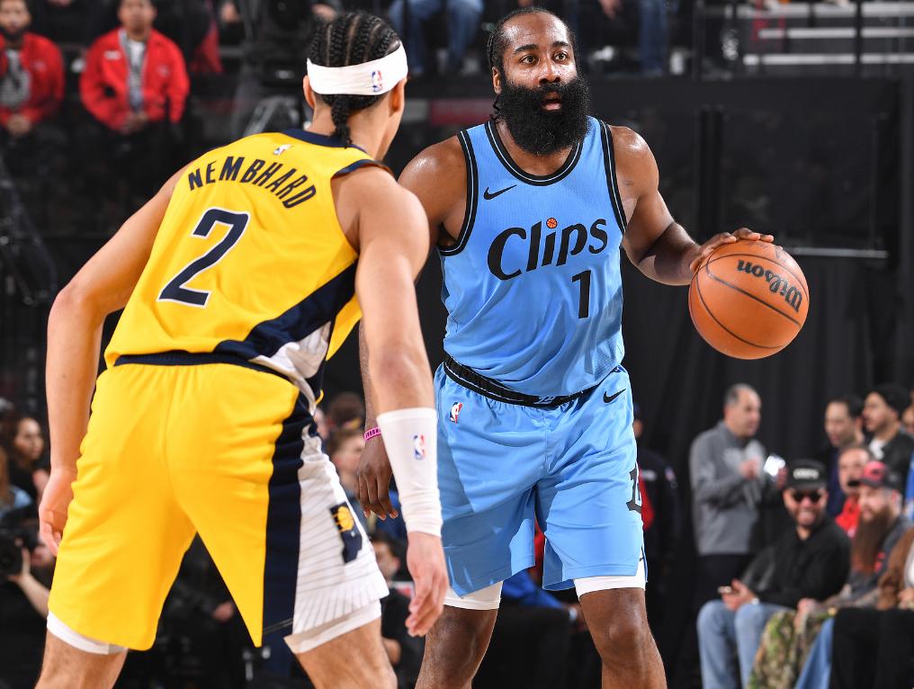 开云体育平台APP-快船主教练辞职披露内幕，球队形势岌岌可危的简单介绍