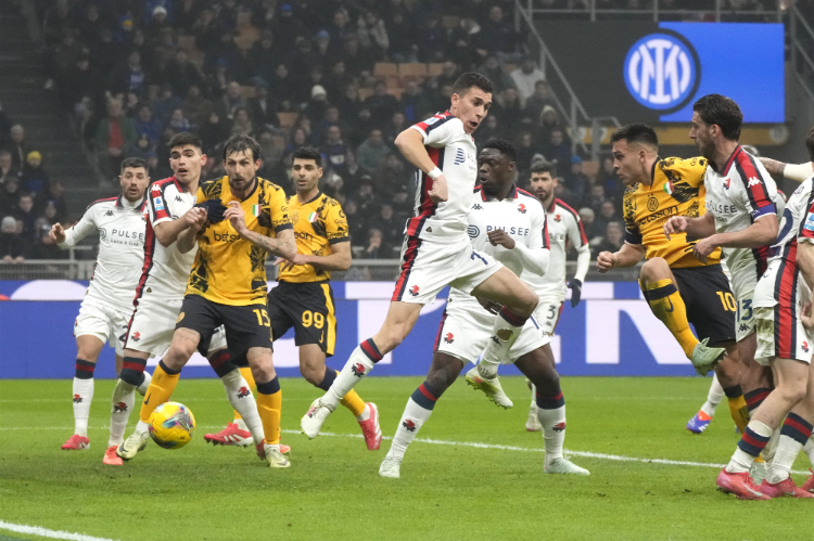 包含国米逆转抢点，后卫头槌建功帮助球队取胜的词条