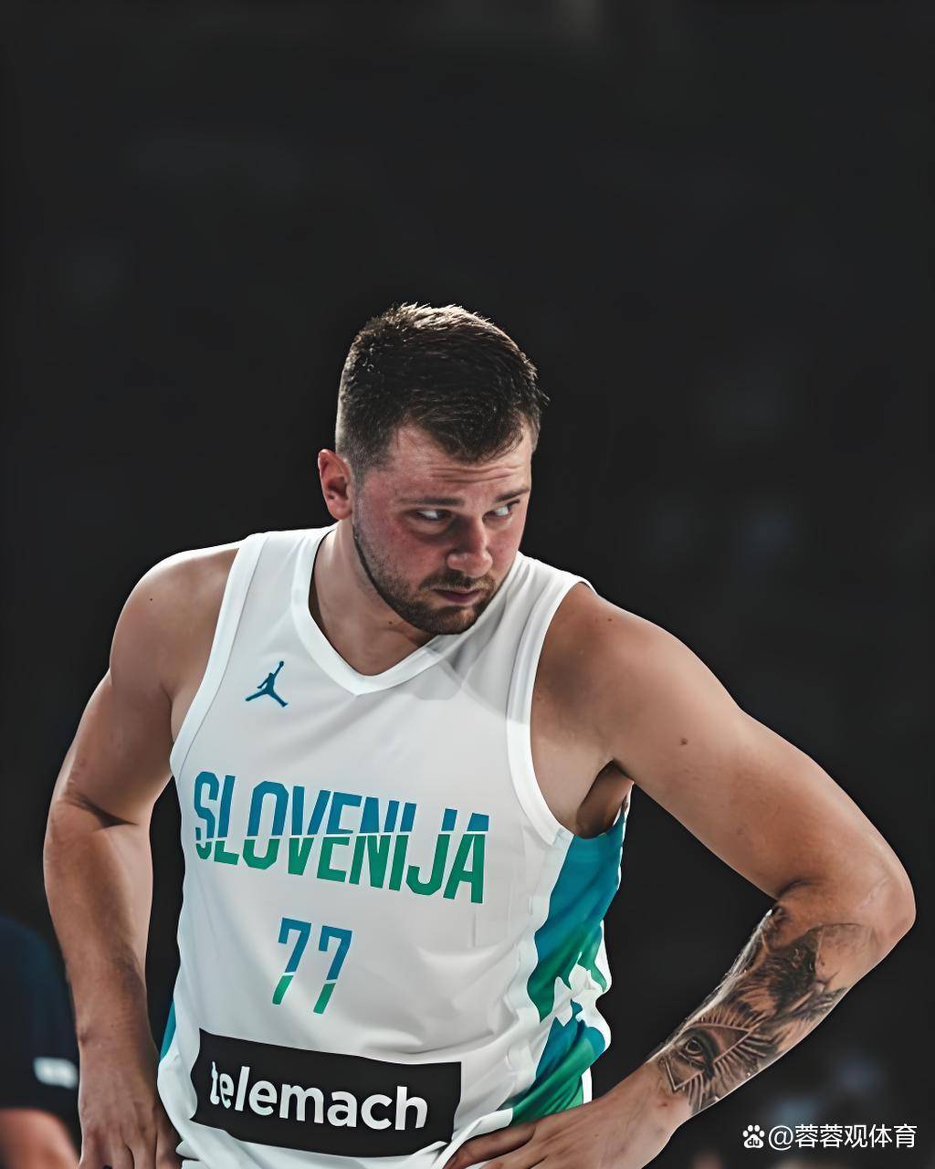 开云体育-加拿大男篮绝地反击76人，东契奇打破历史纪录