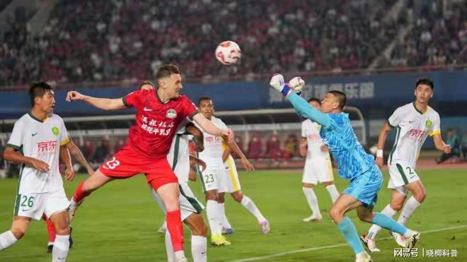 开云体育在线-河南大学准备比赛，全队士气高涨备战关键比赛