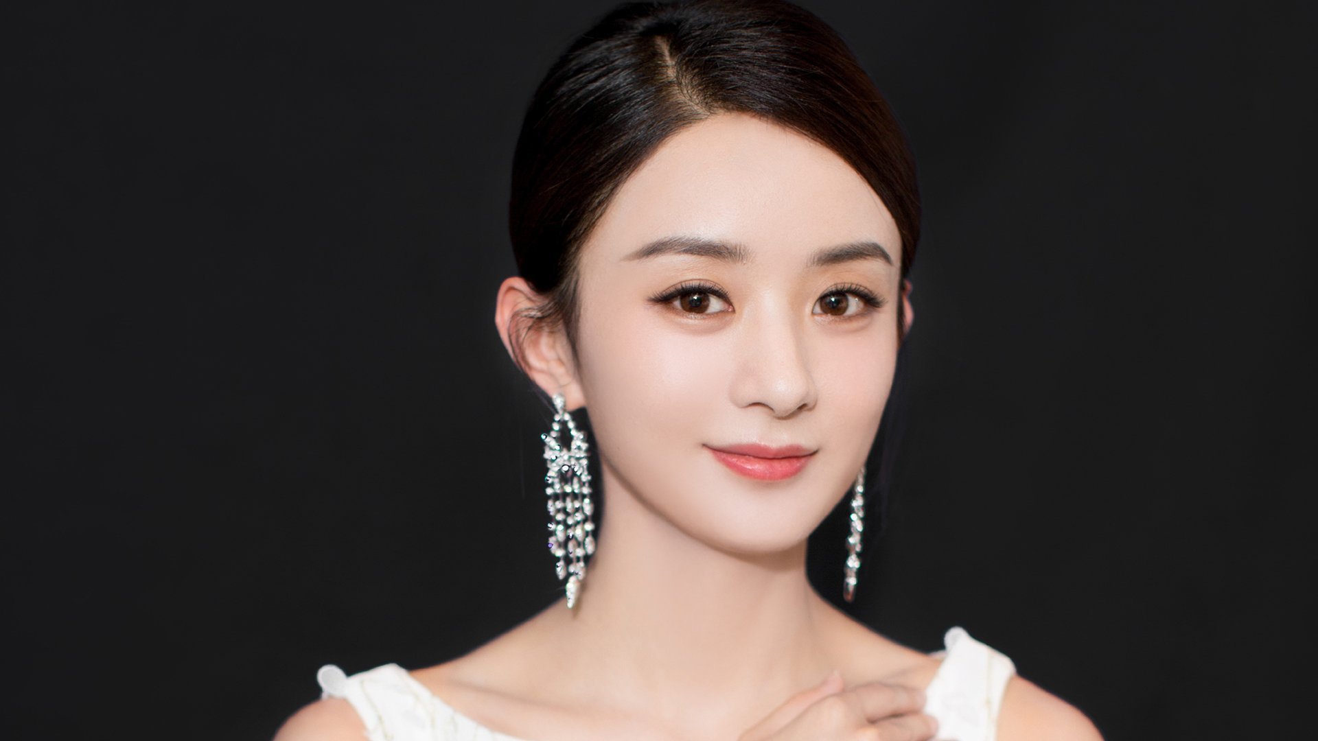 开云下载-跨洋对决惊魂夜！西亚卡姆致命一击，山西男篮险胜76人